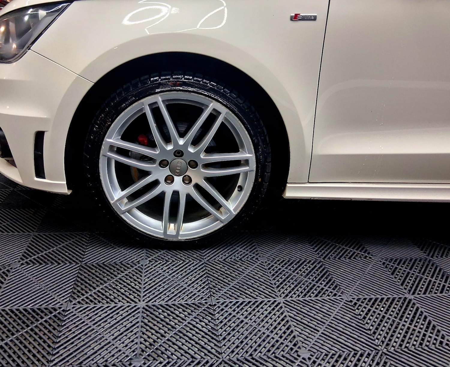 Used Audi A1 2011 for sale - 77272616: Photo 19