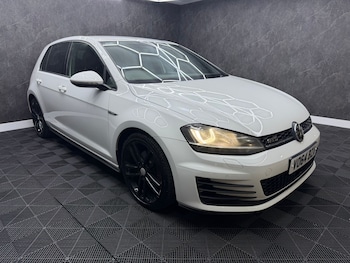 Used Volkswagen Golf 2014 for sale - 79011034: Photo