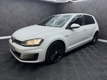 Used Volkswagen Golf 2014 for sale - 79011034: Photo