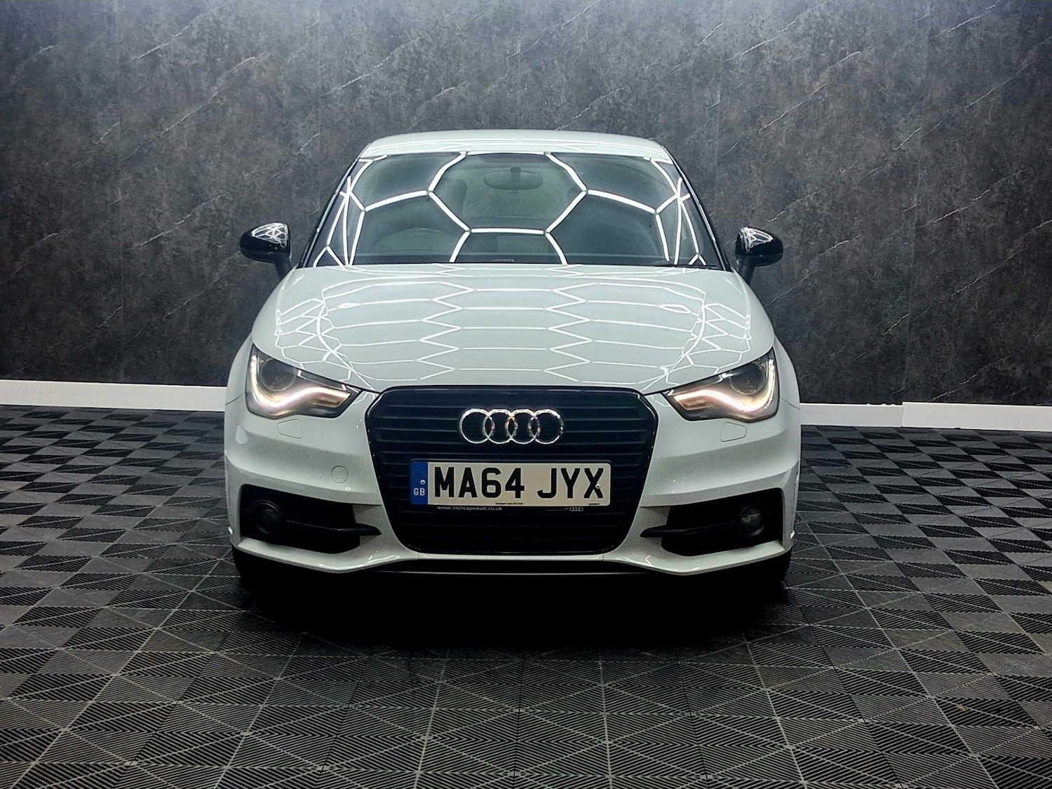 Used Audi A1 2014 for sale - 77420302: Photo 3