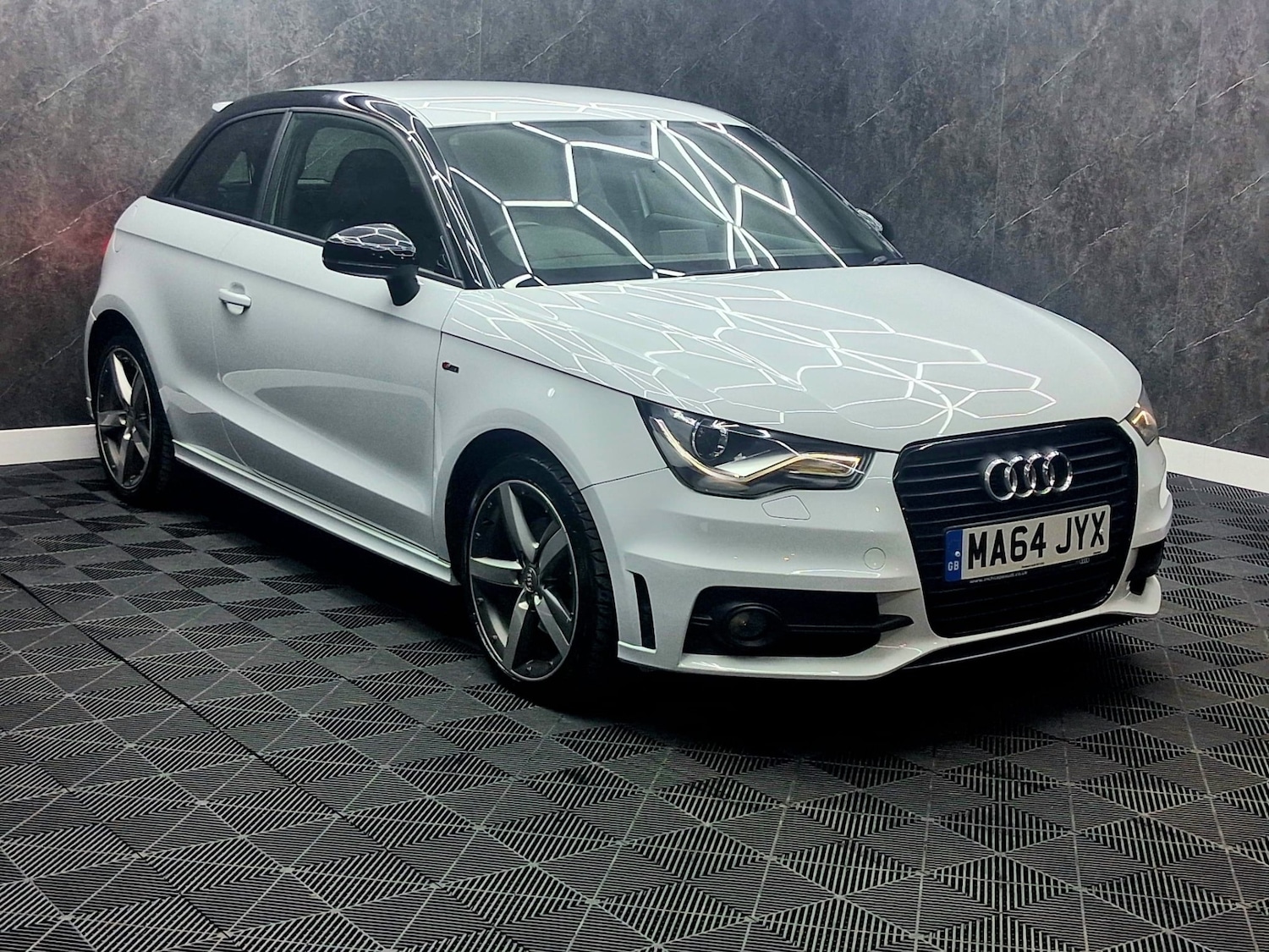Used Audi A1 2014 for sale - 77420302: Photo 5