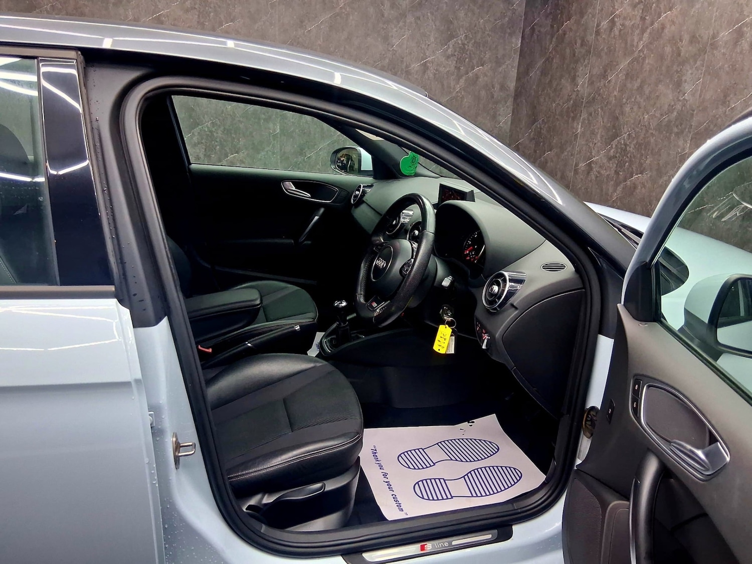 Used Audi A1 2013 for sale - 77137916: Photo 10