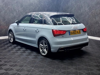 Used Audi A1 2013 for sale - 77137916: Photo