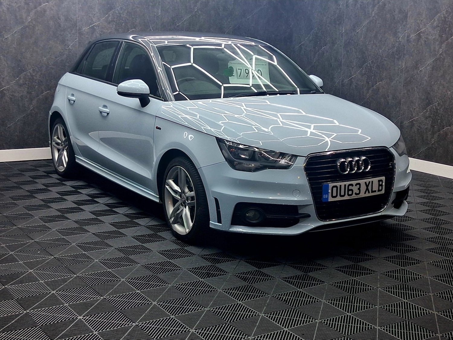 Used Audi A1 2013 for sale - 77137916: Photo 5