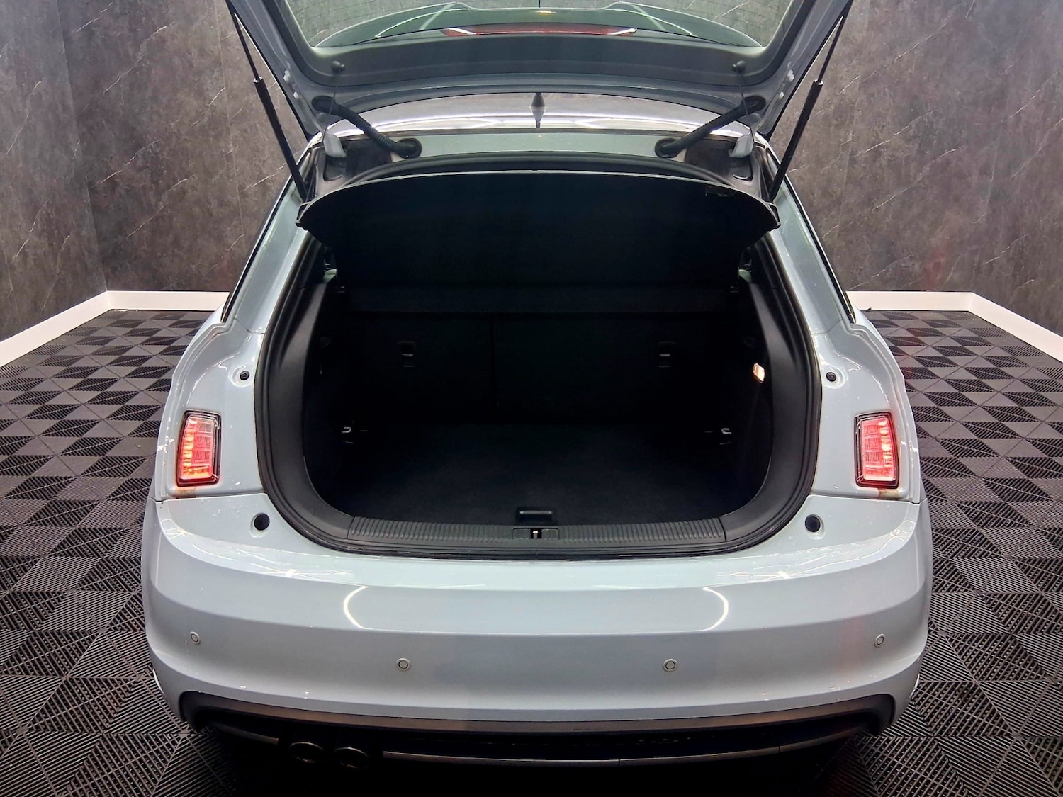 Used Audi A1 2013 for sale - 77137916: Photo 8