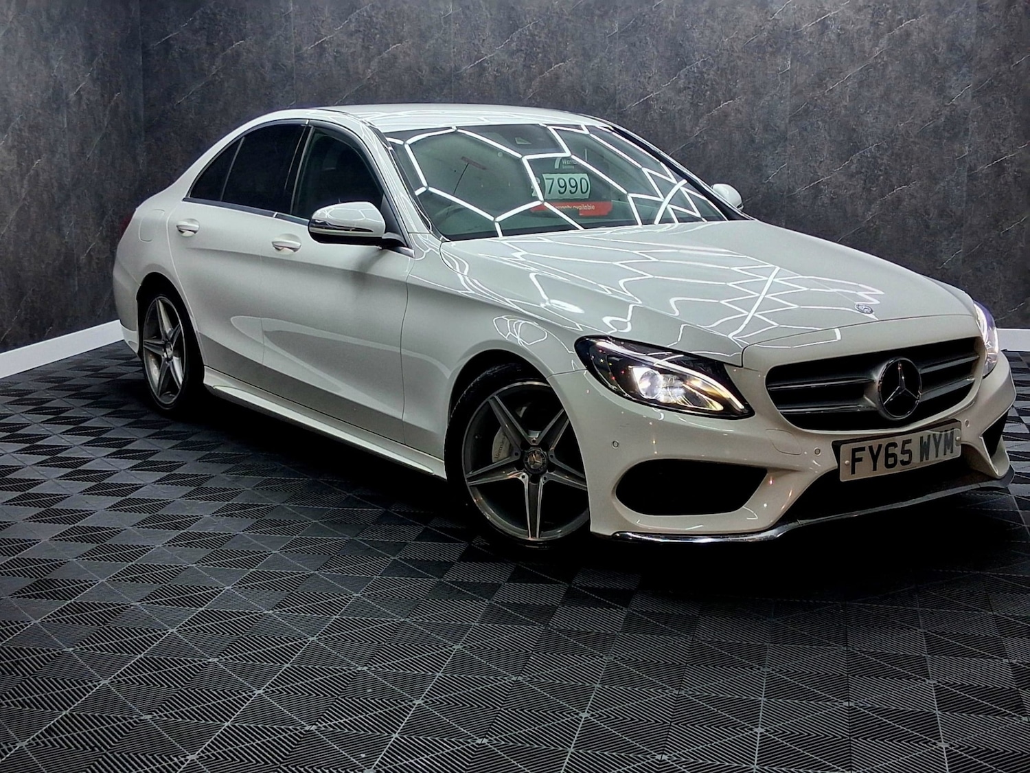 Used Mercedes-Benz C Class 2015 for sale - 77166207: Photo 1