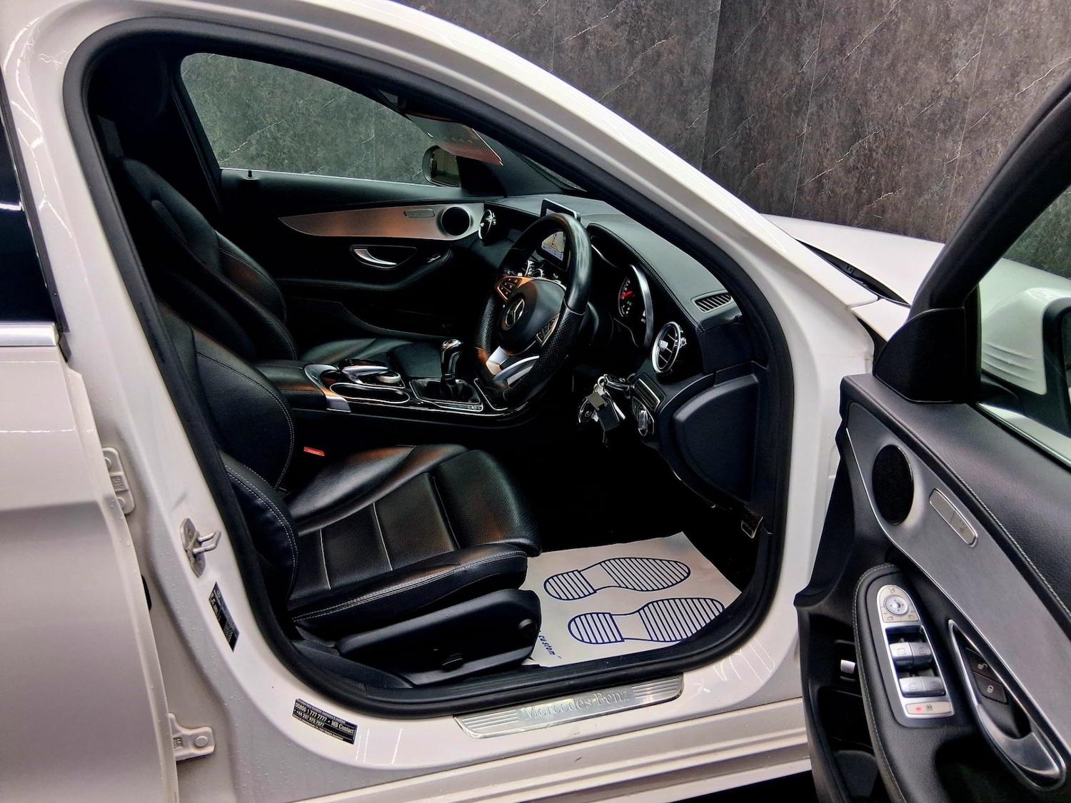 Used Mercedes-Benz C Class 2015 for sale - 77166207: Photo 10