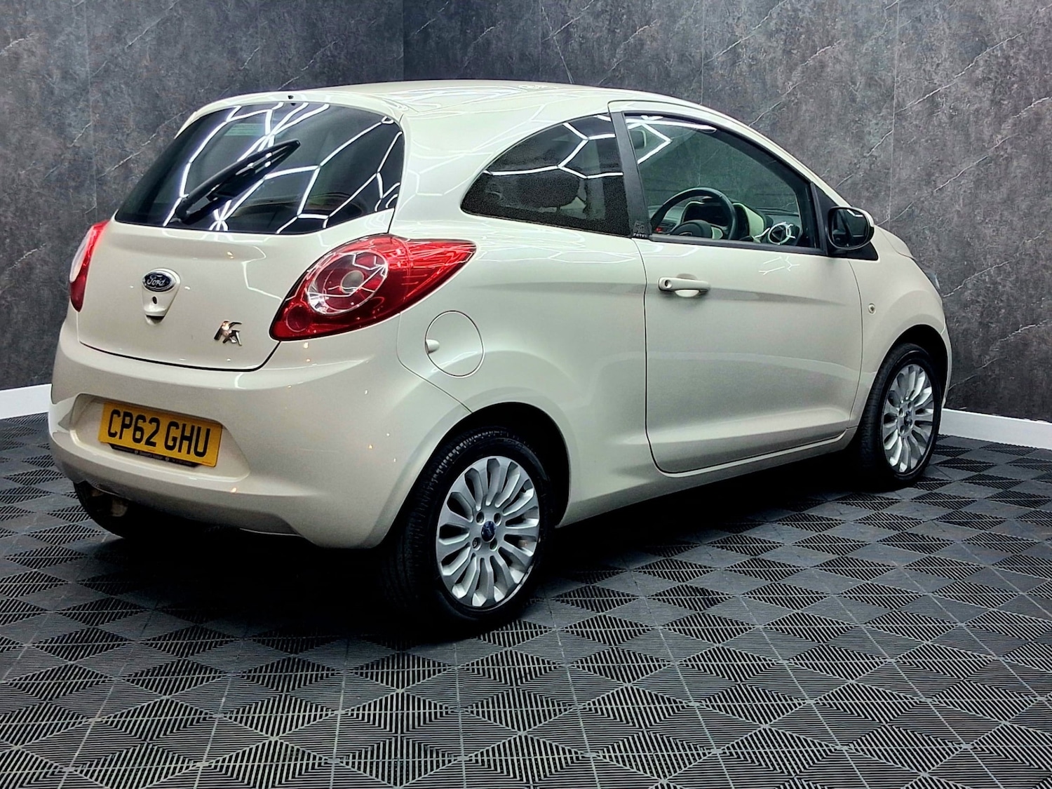 Used Ford Ka 2012 for sale - 77423698: Photo 7