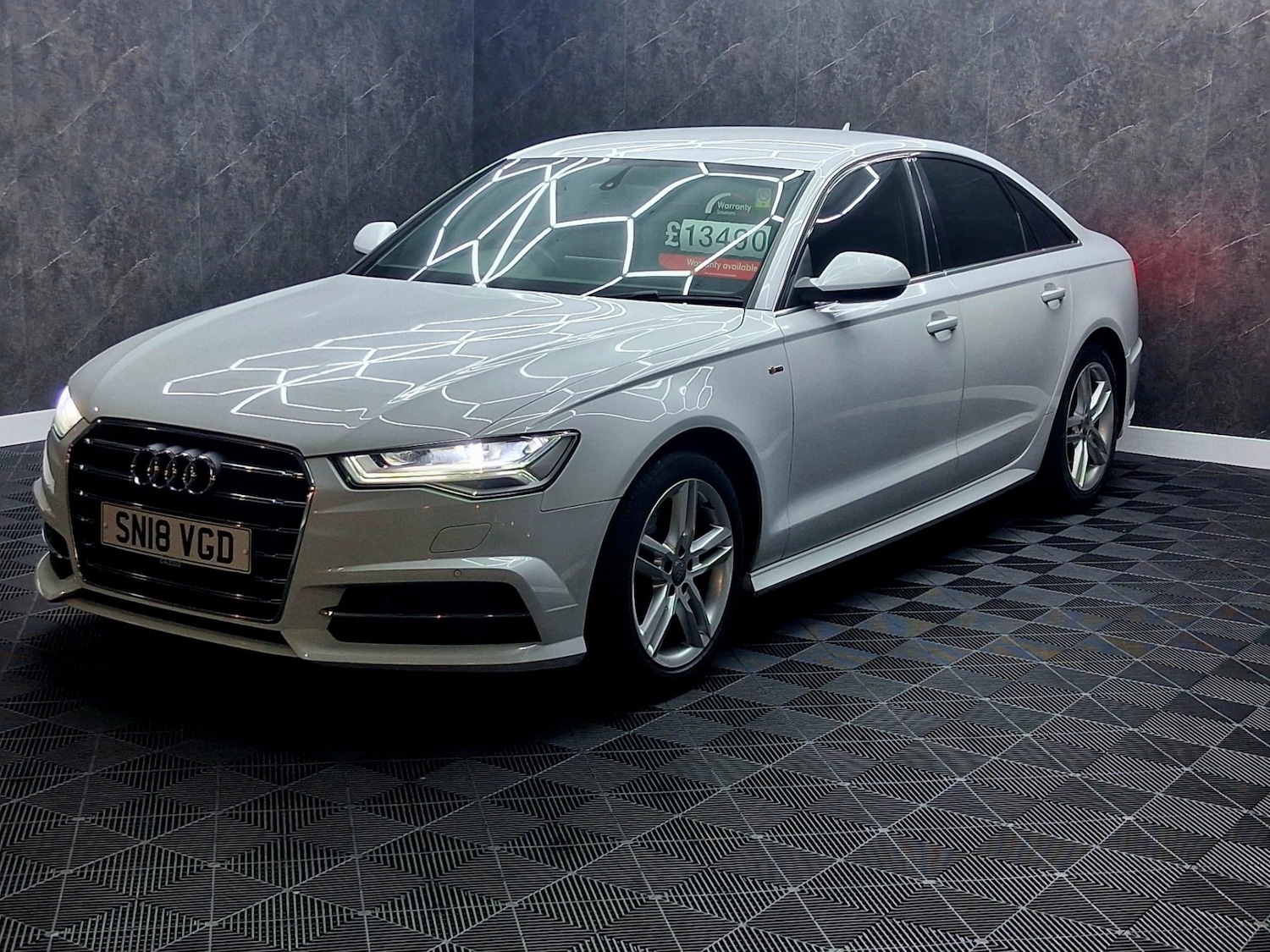 Used Audi A6 2018 for sale - 77136153: Photo 2