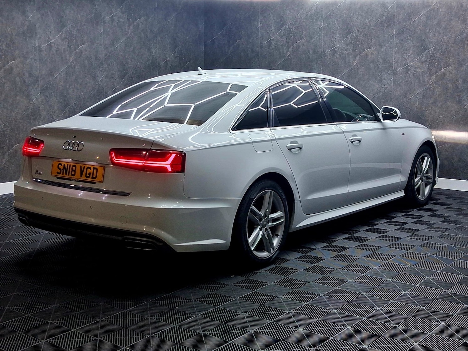 Used Audi A6 2018 for sale - 77136153: Photo 9