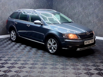 Used Skoda Octavia 2016 for sale - 77289485: Photo