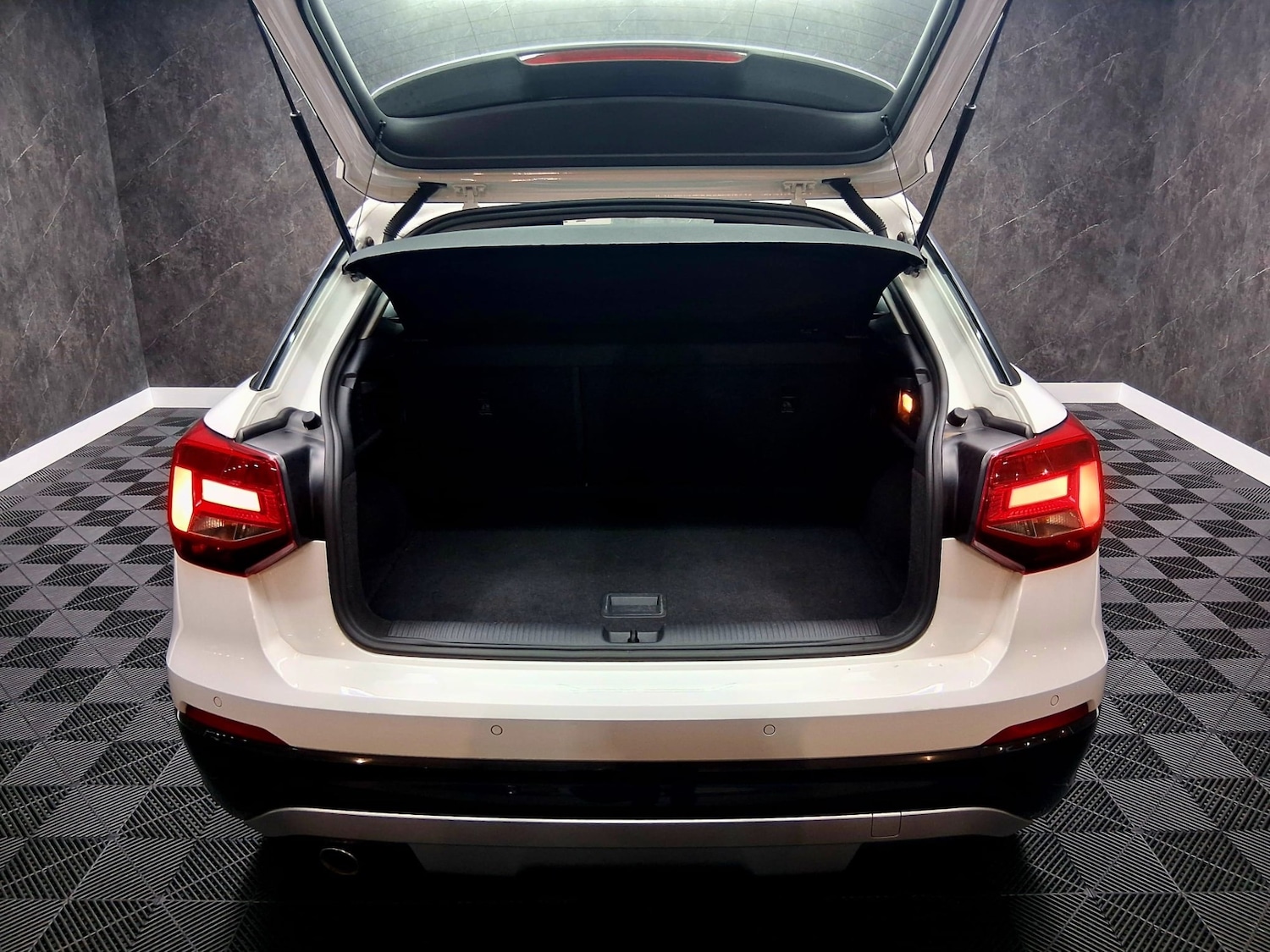 Used Audi Q2 2018 for sale - 77140954: Photo 8