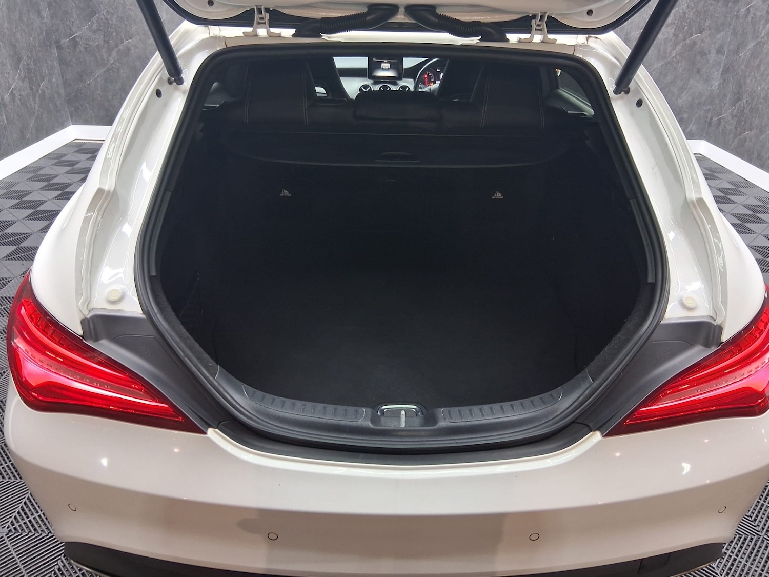 Used Mercedes-Benz CLA 2017 for sale - 77140809: Photo 15