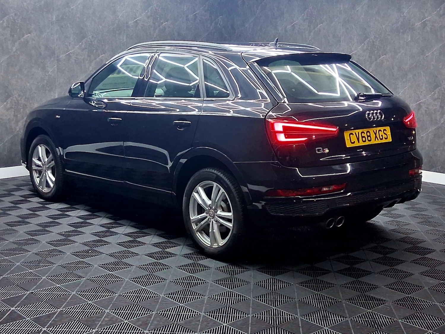 Used Audi Q3 2018 for sale - 77153937: Photo 6