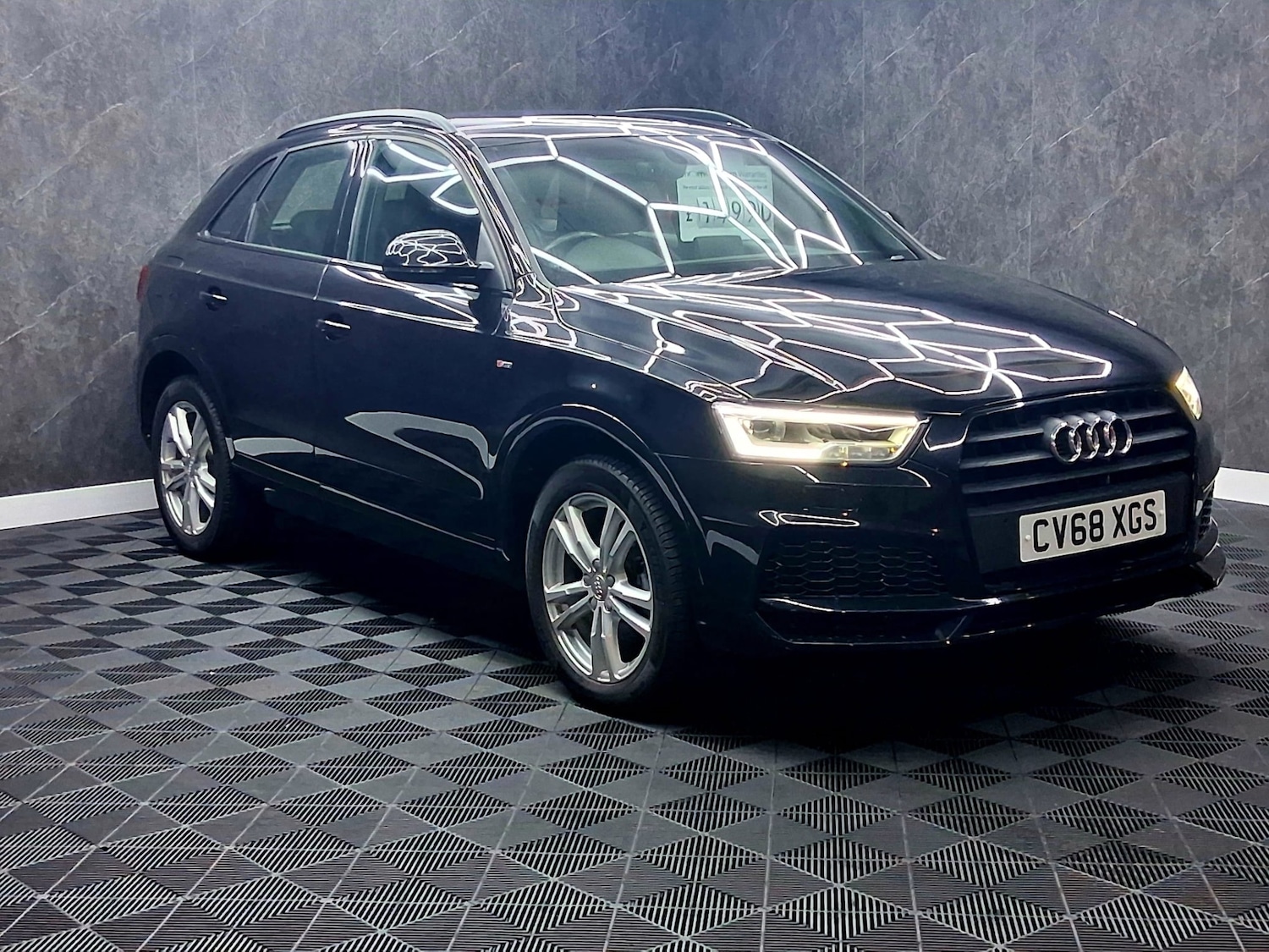 Used Audi Q3 2018 for sale - 77153937: Photo 7