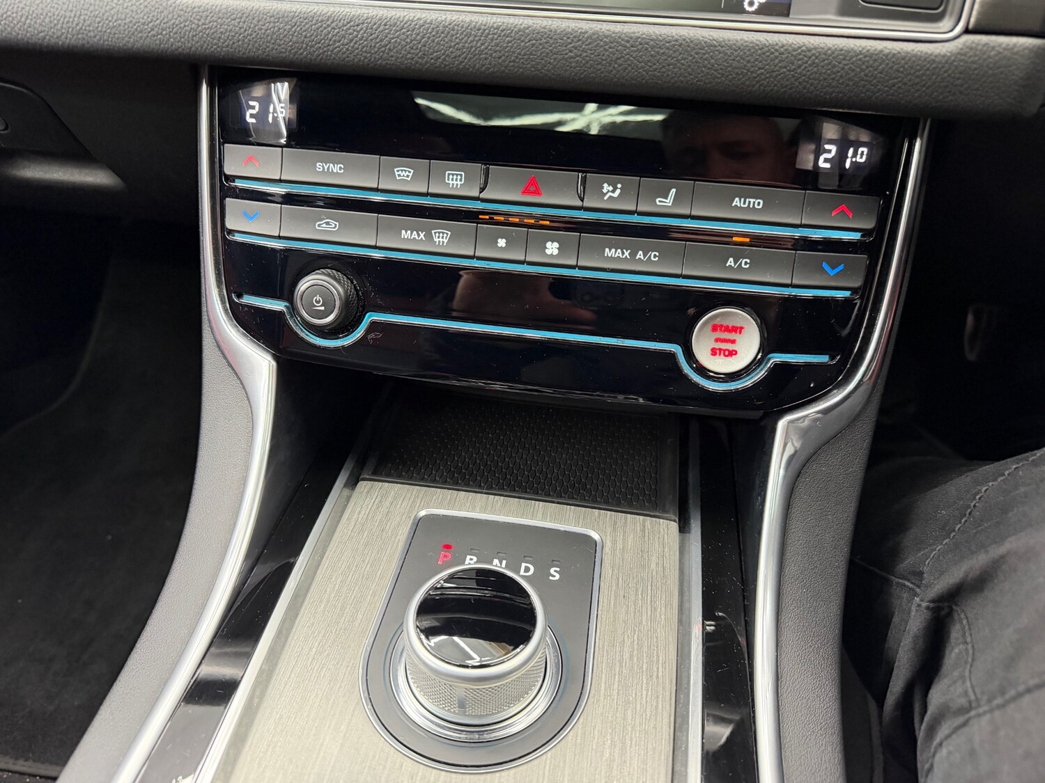 Used Jaguar XF 2016 for sale - 77380740: Photo 14