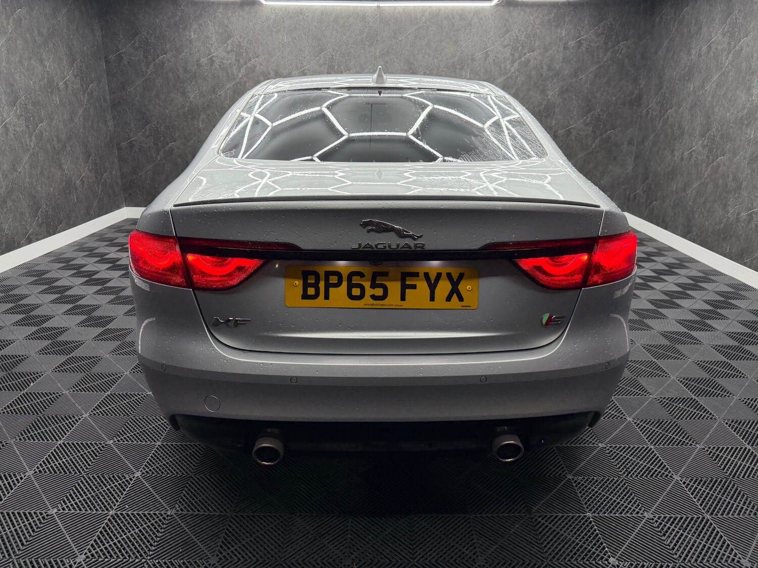 Used Jaguar XF 2016 for sale - 77380740: Photo 7