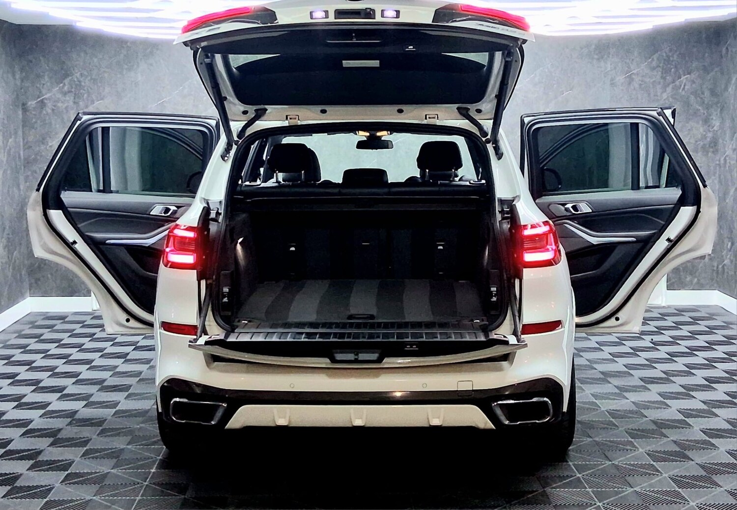 Used BMW X5 2021 for sale - 77649130: Photo 10