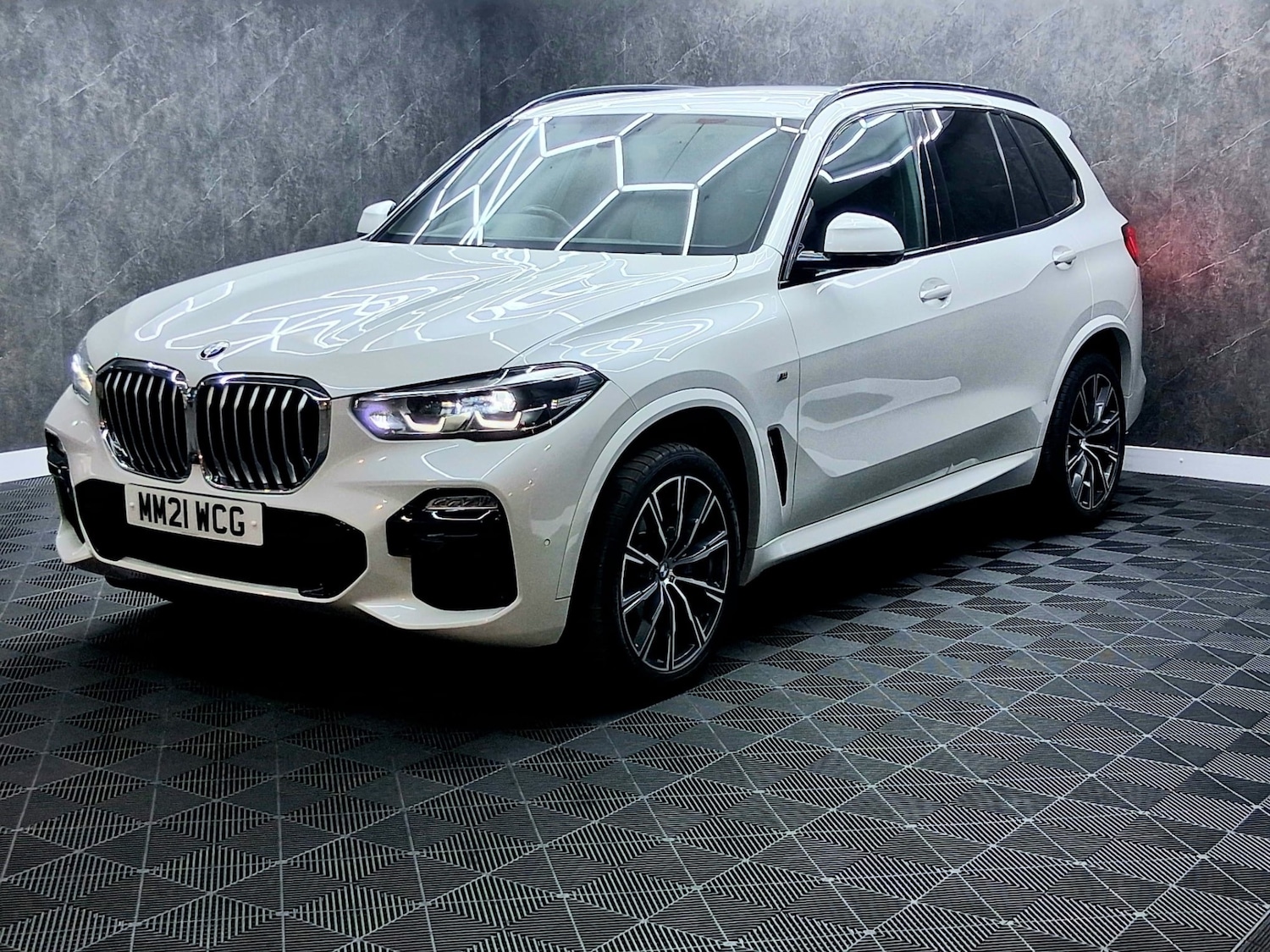 Used BMW X5 2021 for sale - 77649130: Photo 5