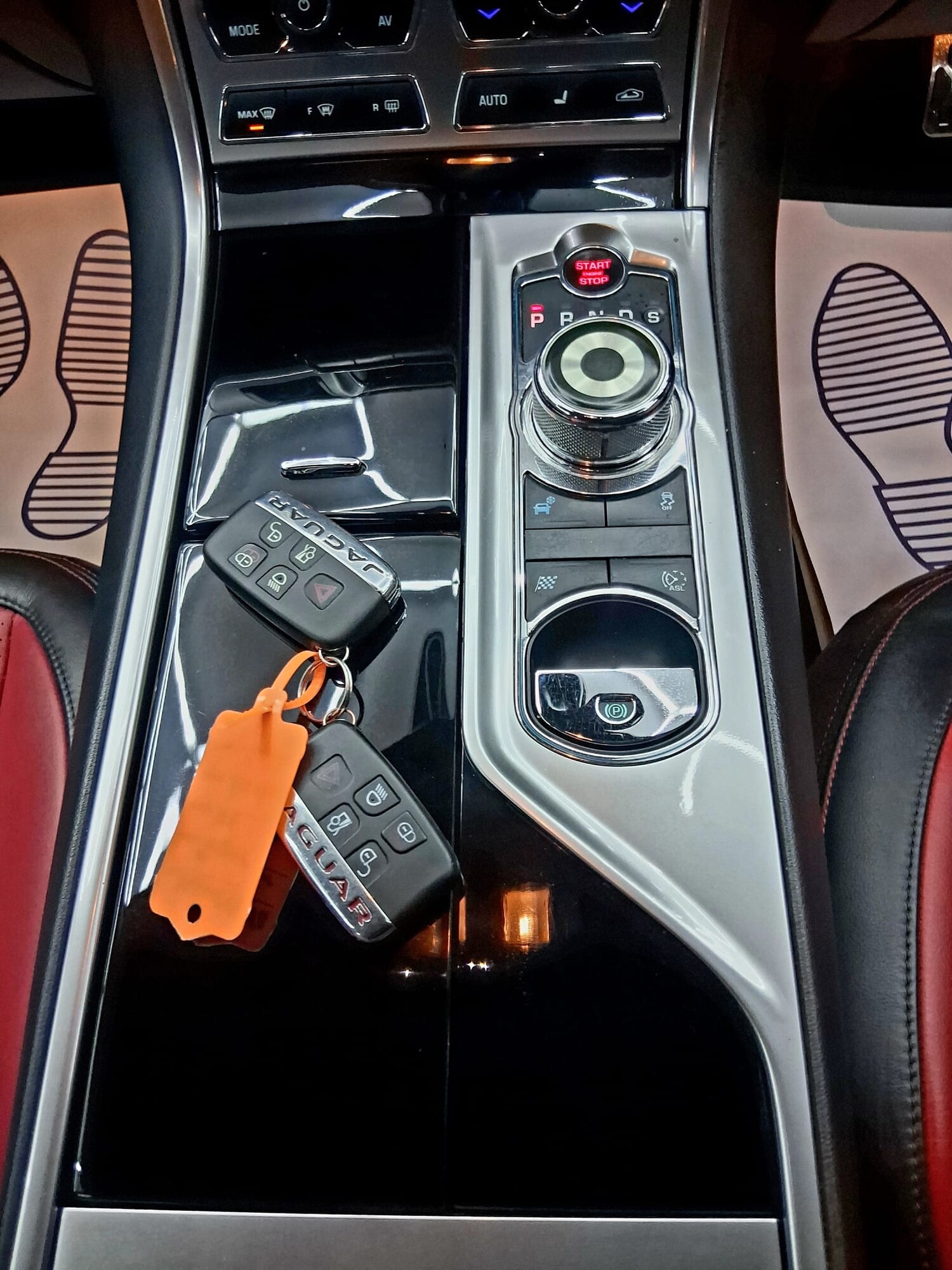 Used Jaguar XF 2014 for sale - 78018501: Photo 15