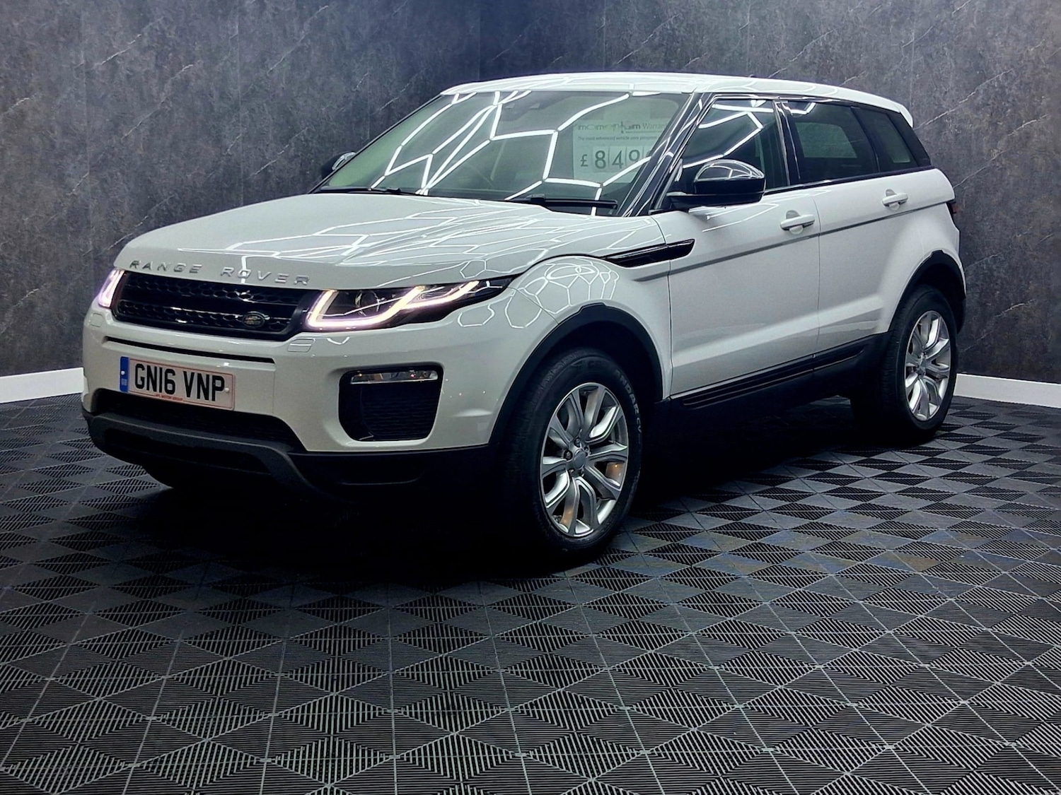 Used Land Rover Range Rover Evoque 2016 for sale - 77149684: Photo 2
