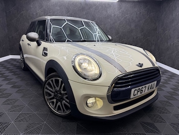Used MINI Hatch 2017 for sale - 79011030: Photo