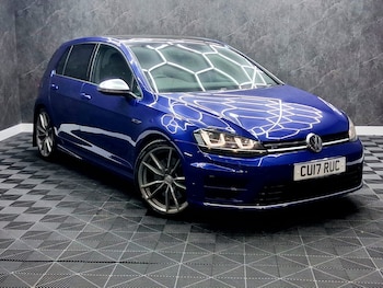 Used Volkswagen Golf 2017 for sale - 77431681: Photo