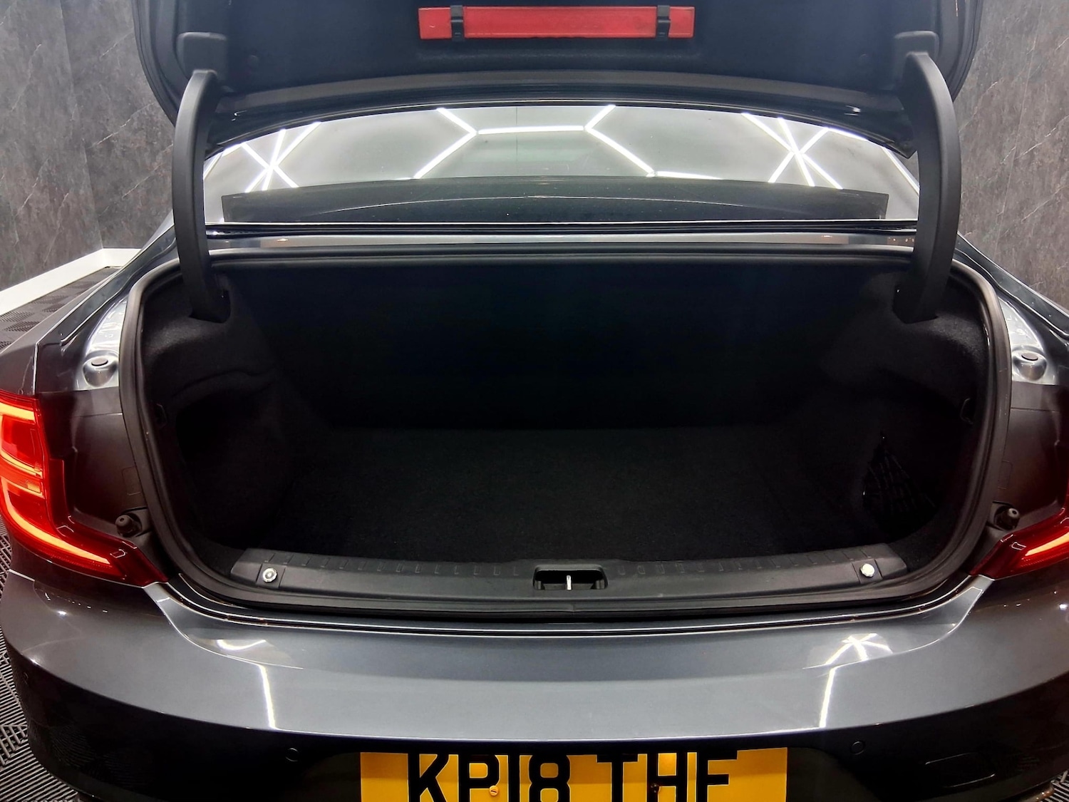 Used Volvo S90 2018 for sale - 77140808: Photo 15