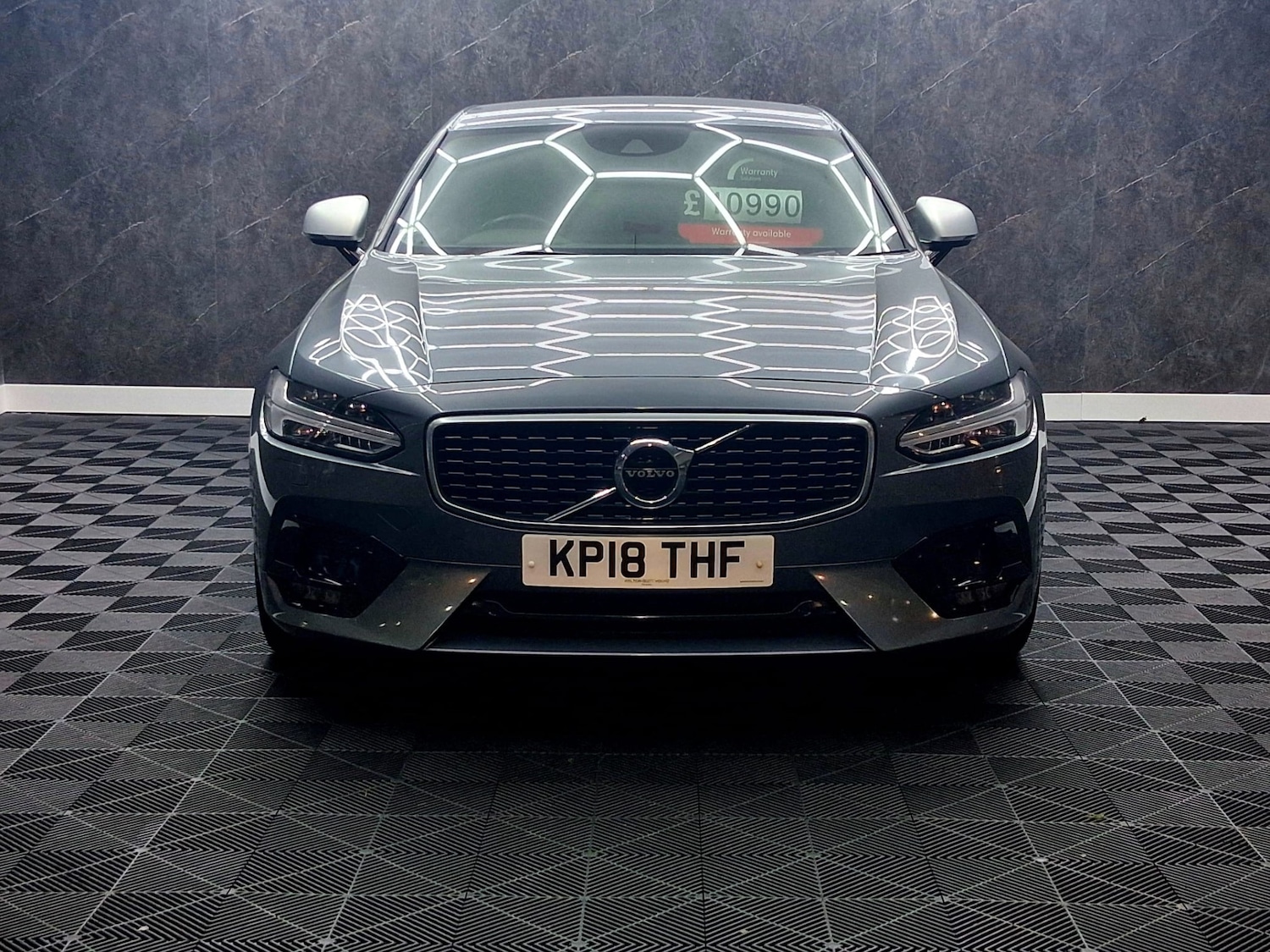 Used Volvo S90 2018 for sale - 77140808: Photo 2