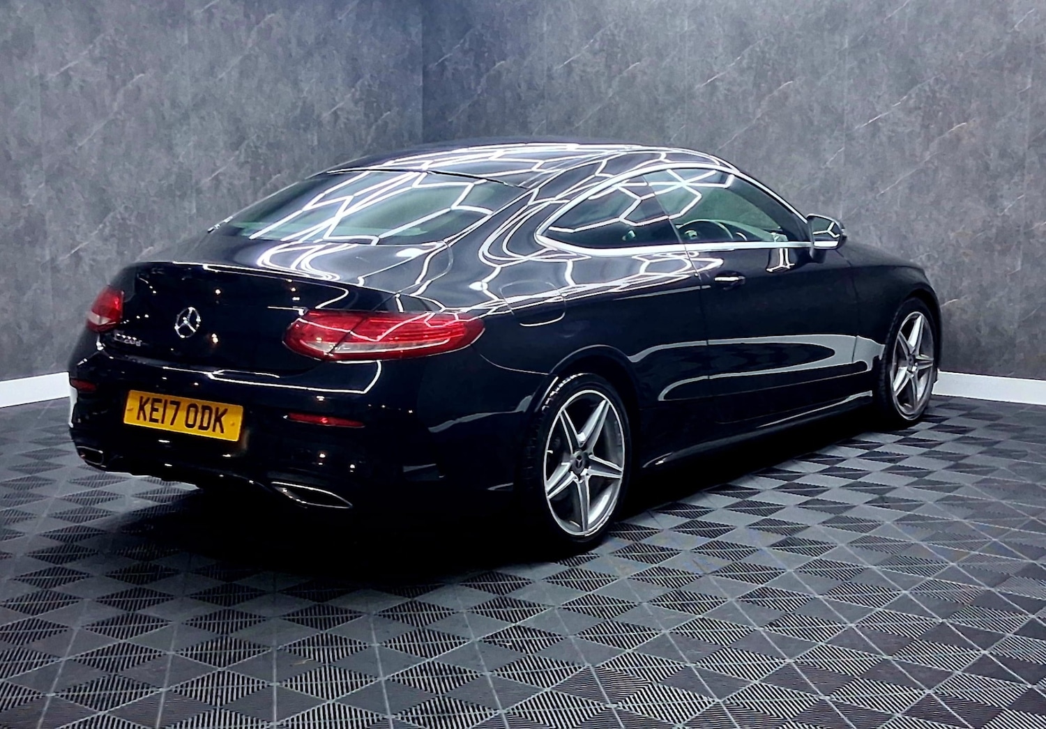 Used Mercedes-Benz C Class 2017 for sale - 77262428: Photo 6