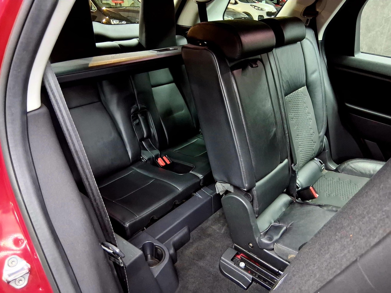 Used Land Rover Discovery Sport 2018 for sale - 77293012: Photo 12