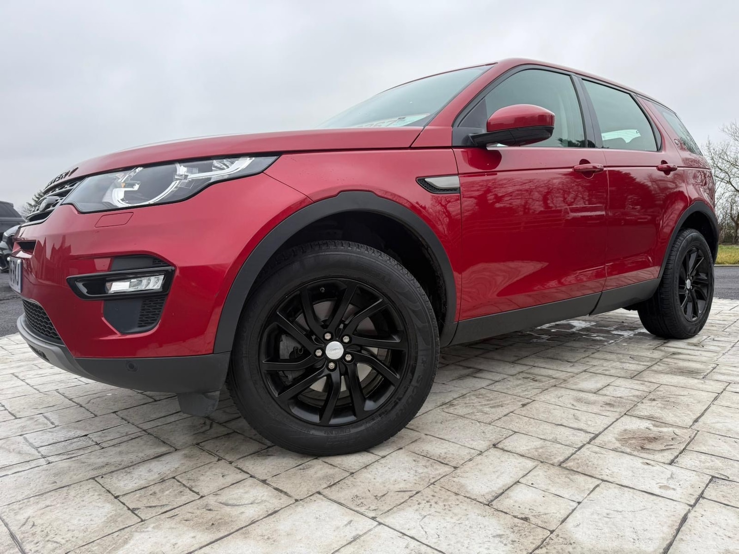 Used Land Rover Discovery Sport 2018 for sale - 77293012: Photo 2