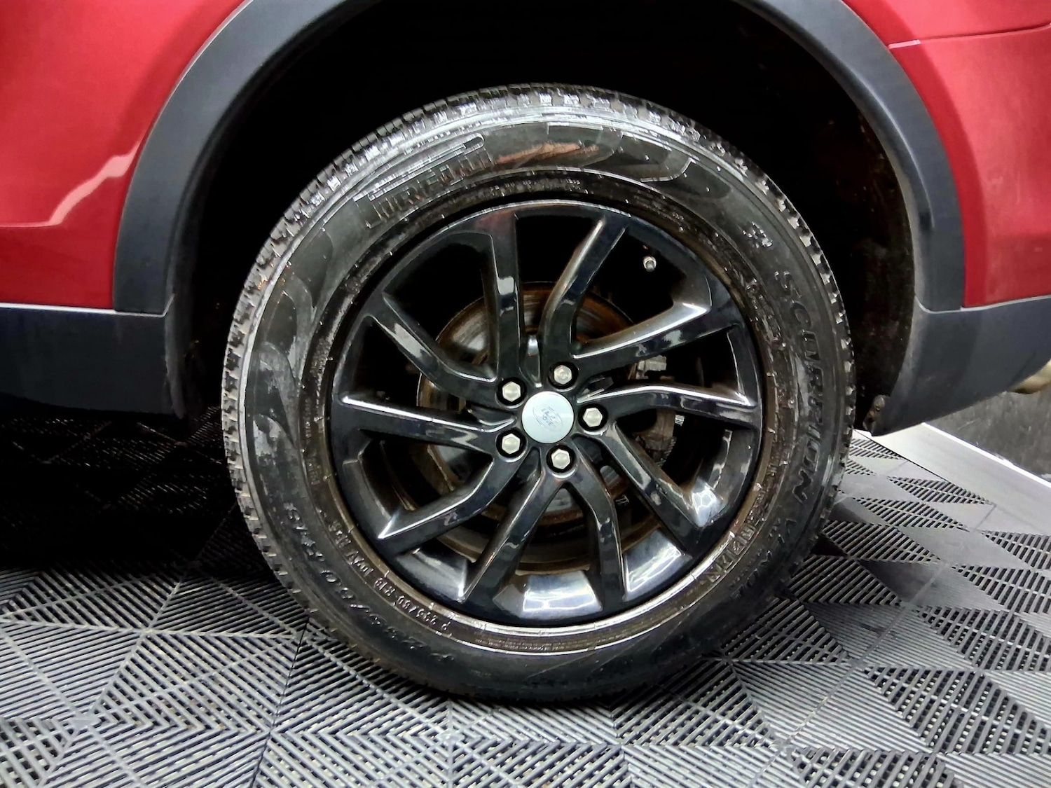 Used Land Rover Discovery Sport 2018 for sale - 77293012: Photo 23