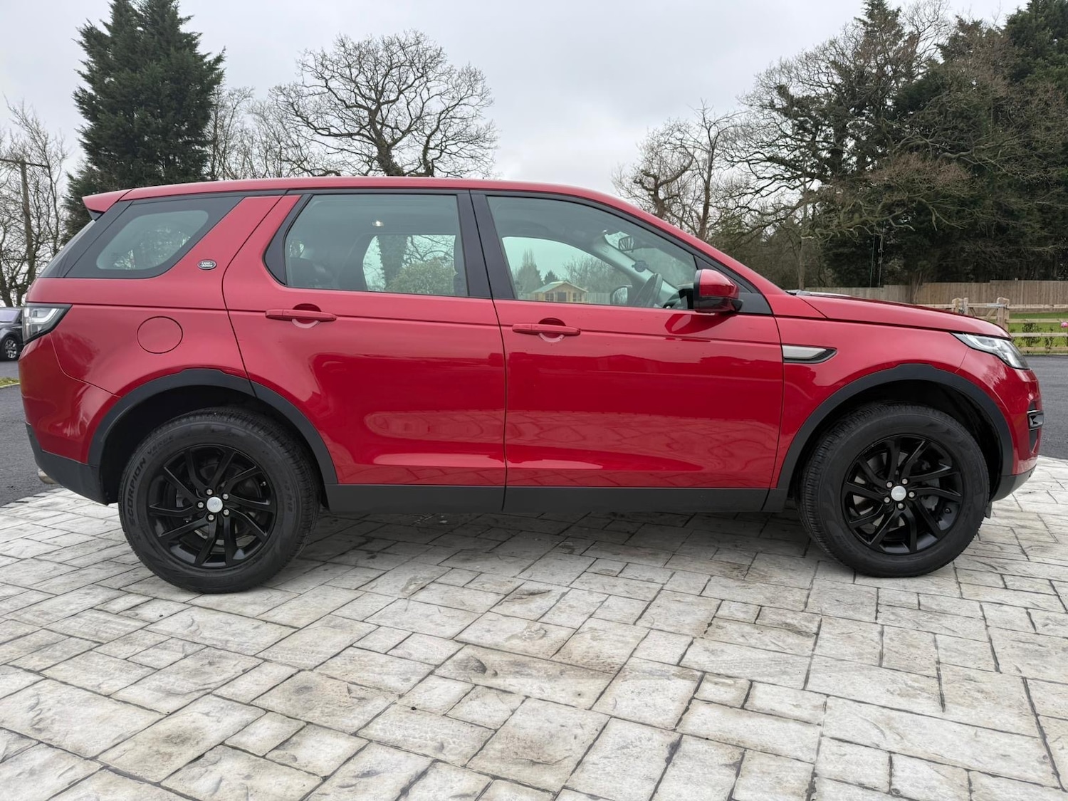 Used Land Rover Discovery Sport 2018 for sale - 77293012: Photo 4
