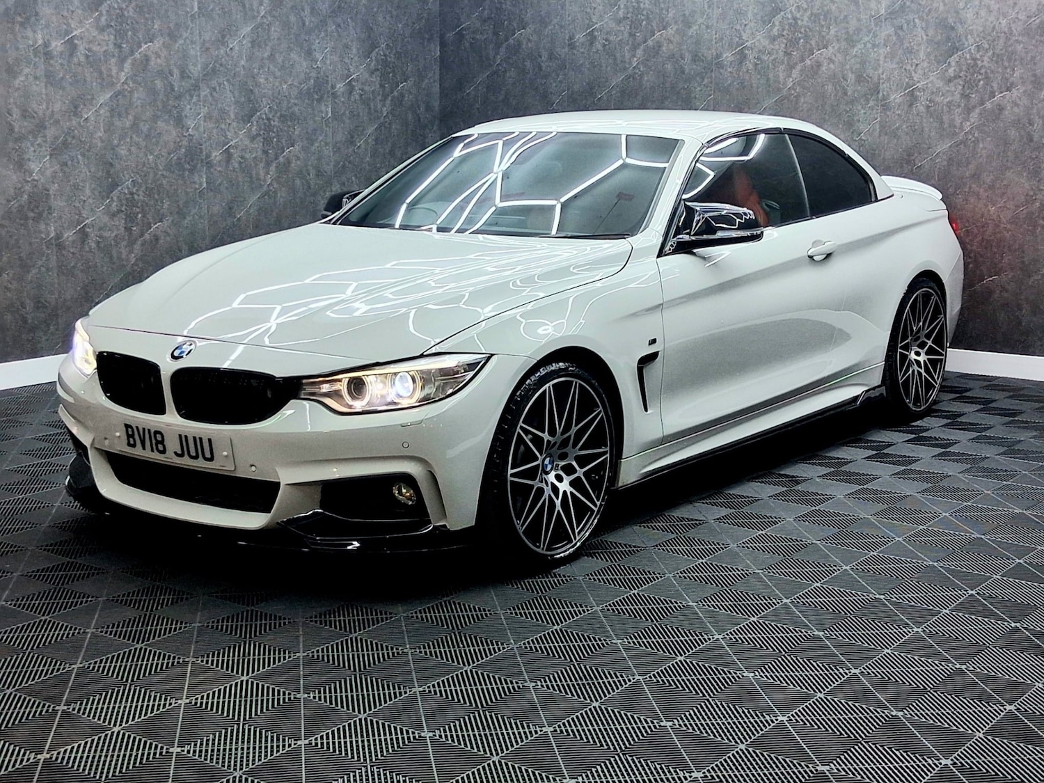 Used BMW 4 Series 2018 for sale - 77760915: Photo 2