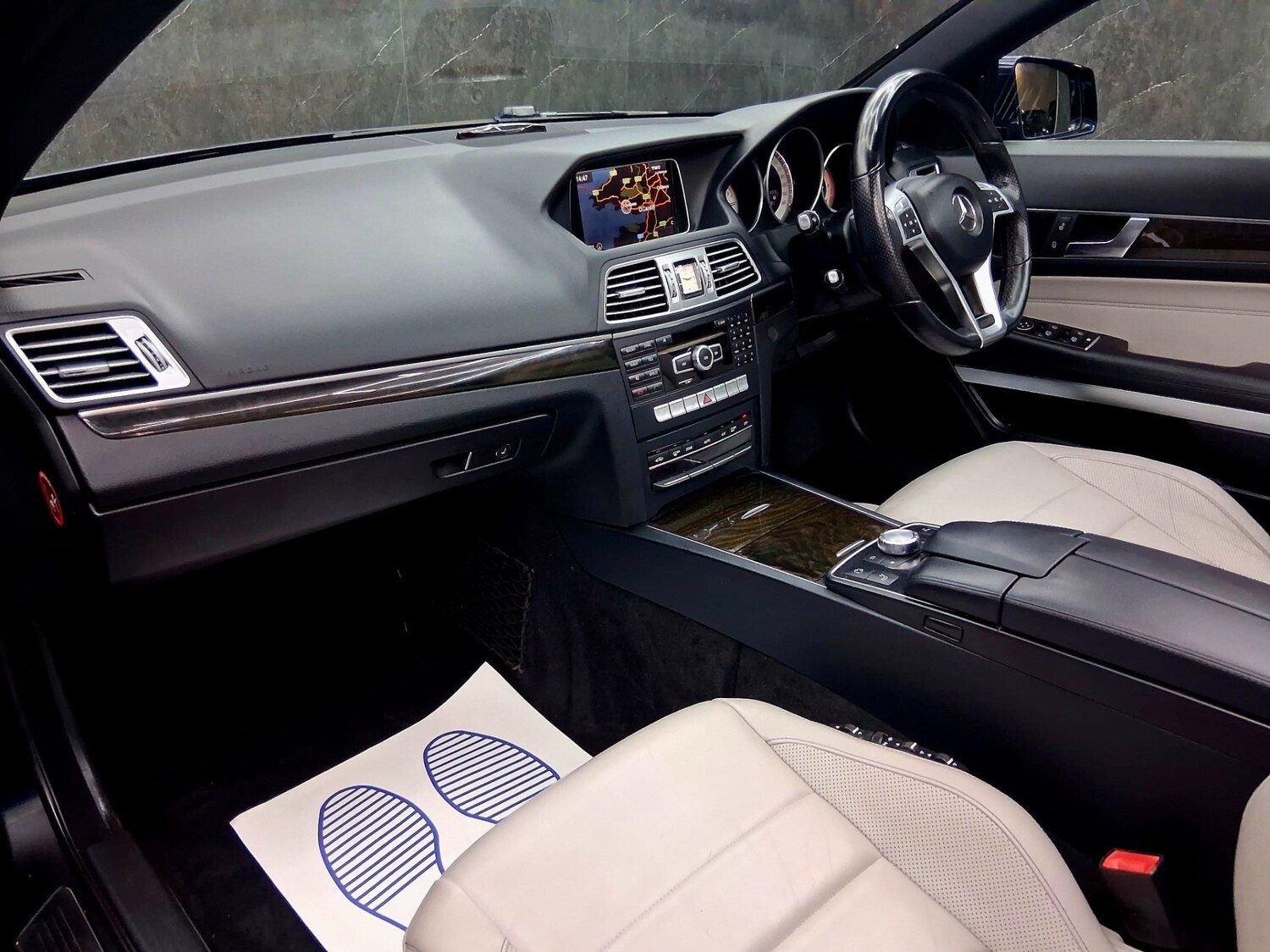 Used Mercedes-Benz E Class 2013 for sale - 77610343: Photo 22