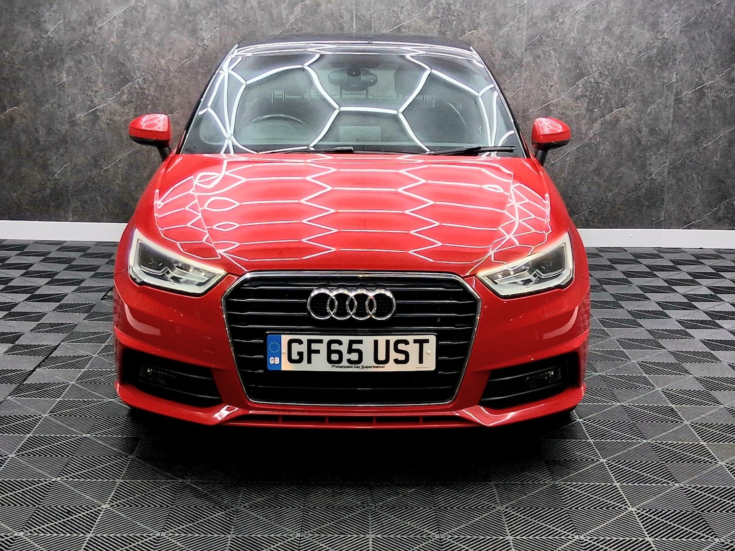 Used Audi A1 2015 for sale - 77545351: Photo 2