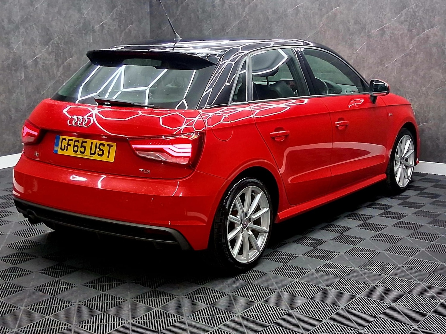 Used Audi A1 2015 for sale - 77545351: Photo 7