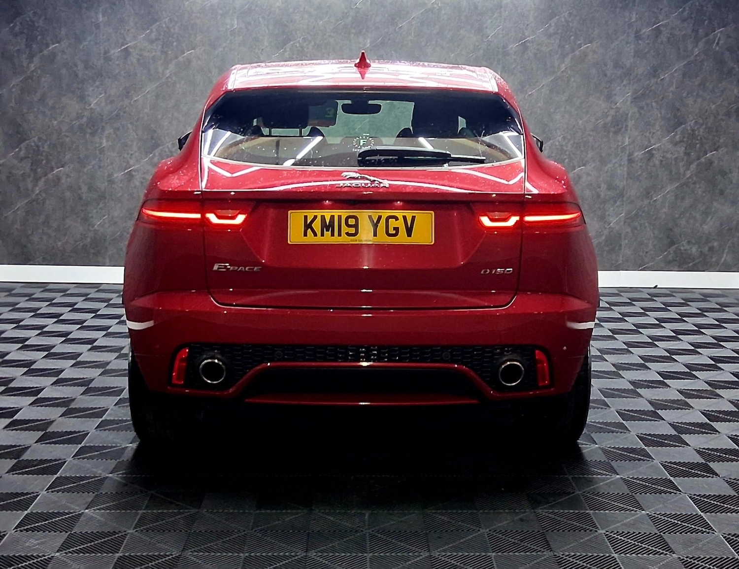 Used Jaguar E-Pace 2019 for sale - 77137560: Photo 4