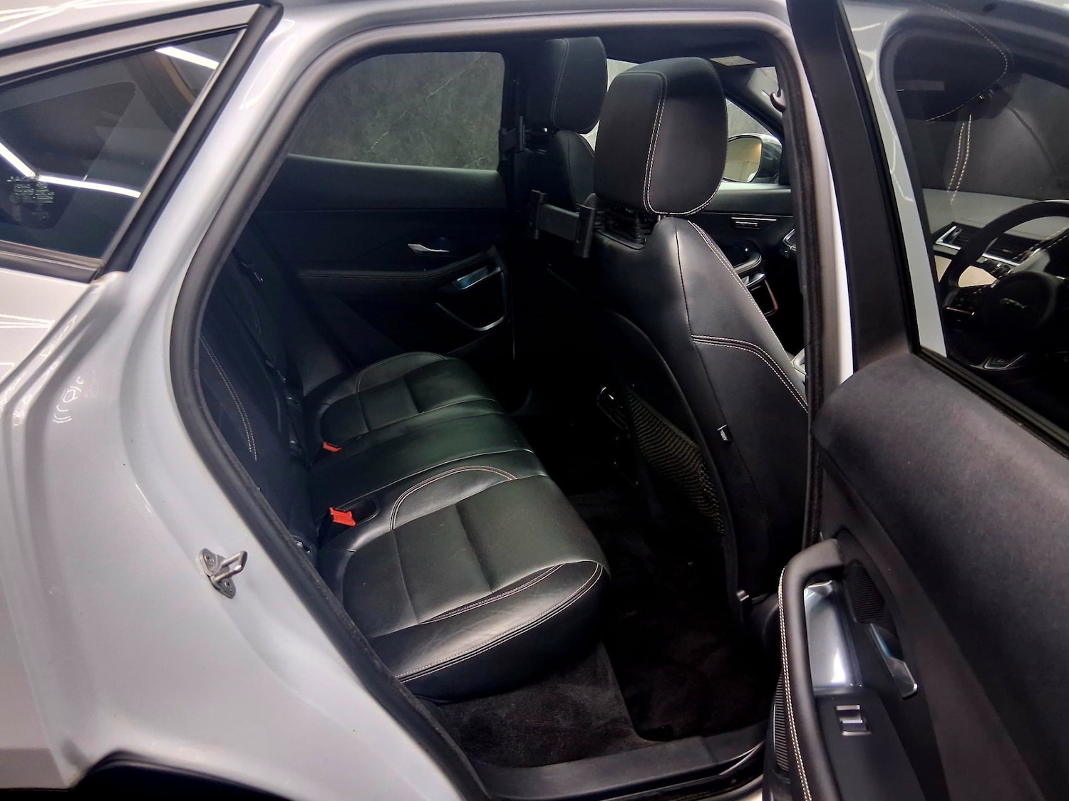 Used Jaguar E-Pace 2018 for sale - 77989368: Photo 11