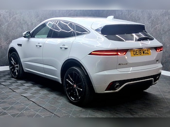 Used Jaguar E-Pace 2018 for sale - 77989368: Photo