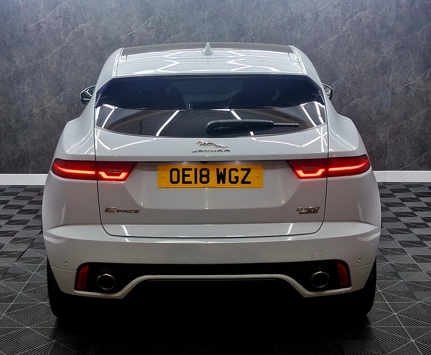 Used Jaguar E-Pace 2018 for sale - 77989368: Photo 5