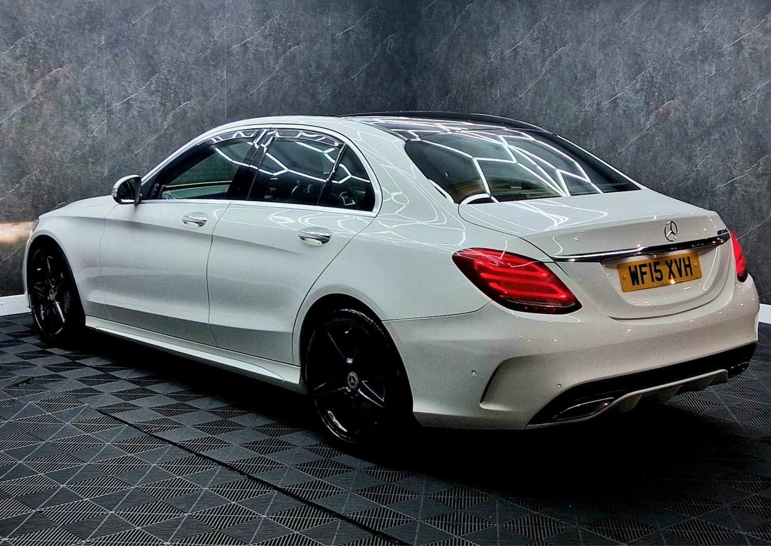 Used Mercedes-Benz C Class 2015 for sale - 77622866: Photo 6