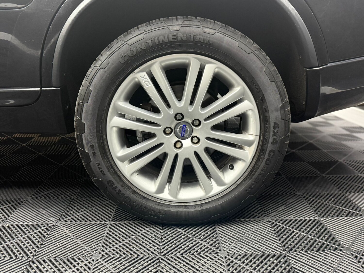 Used Volvo XC90 2012 for sale - 77207972: Photo 16