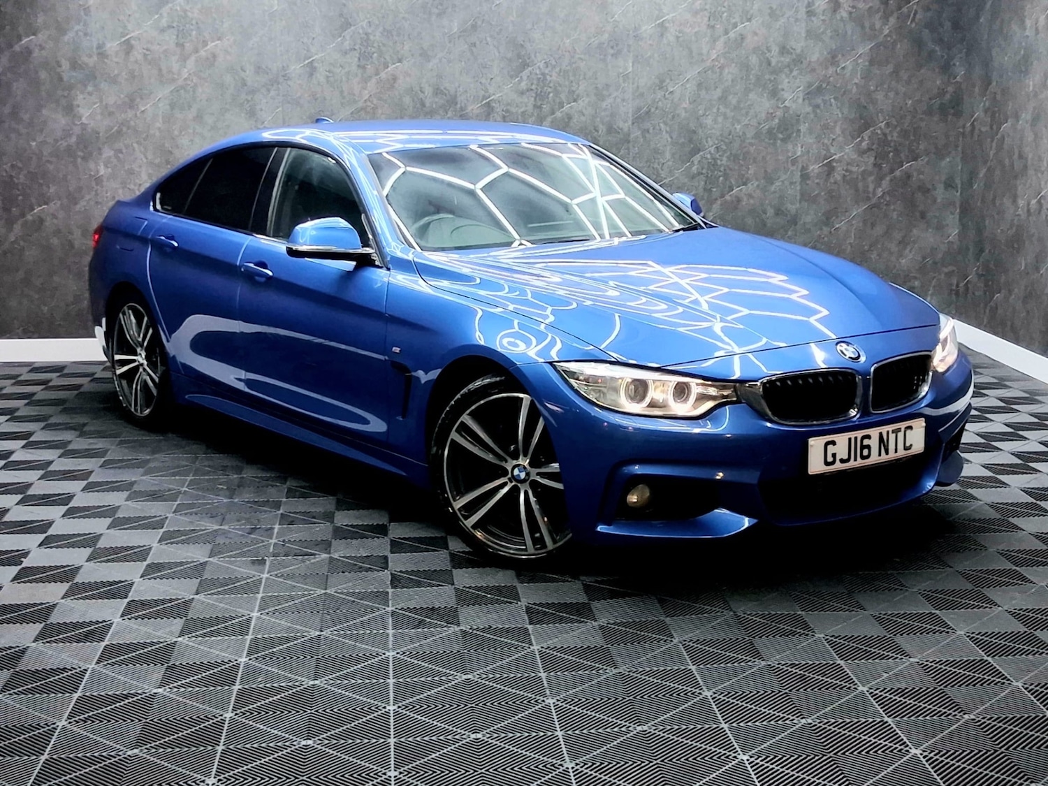 Used BMW 4 Series 2016 for sale - 77394980: Photo 1