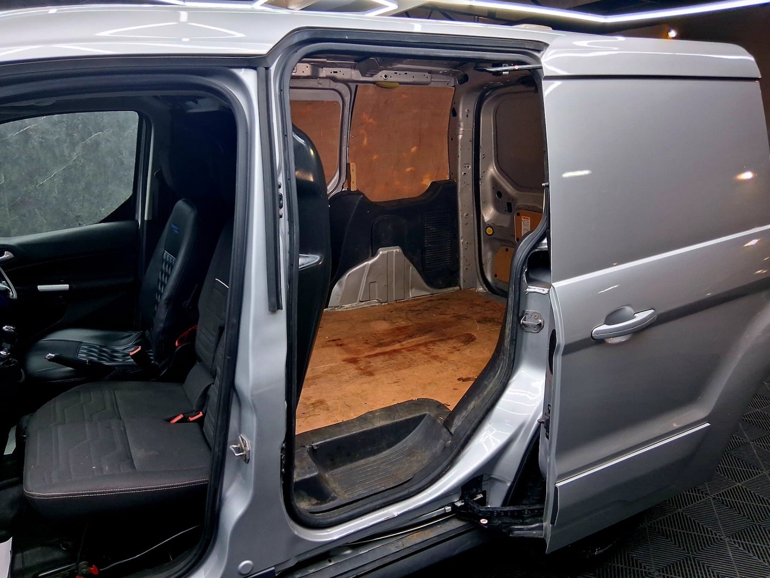 Used Ford Transit Connect 2017 for sale - 77568741: Photo 11