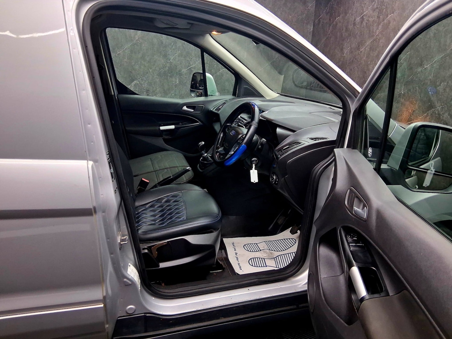 Used Ford Transit Connect 2017 for sale - 77568741: Photo 8