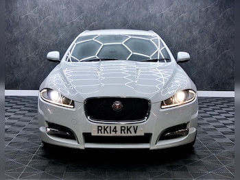 Used Jaguar XF 2014 for sale - 78028038: Photo