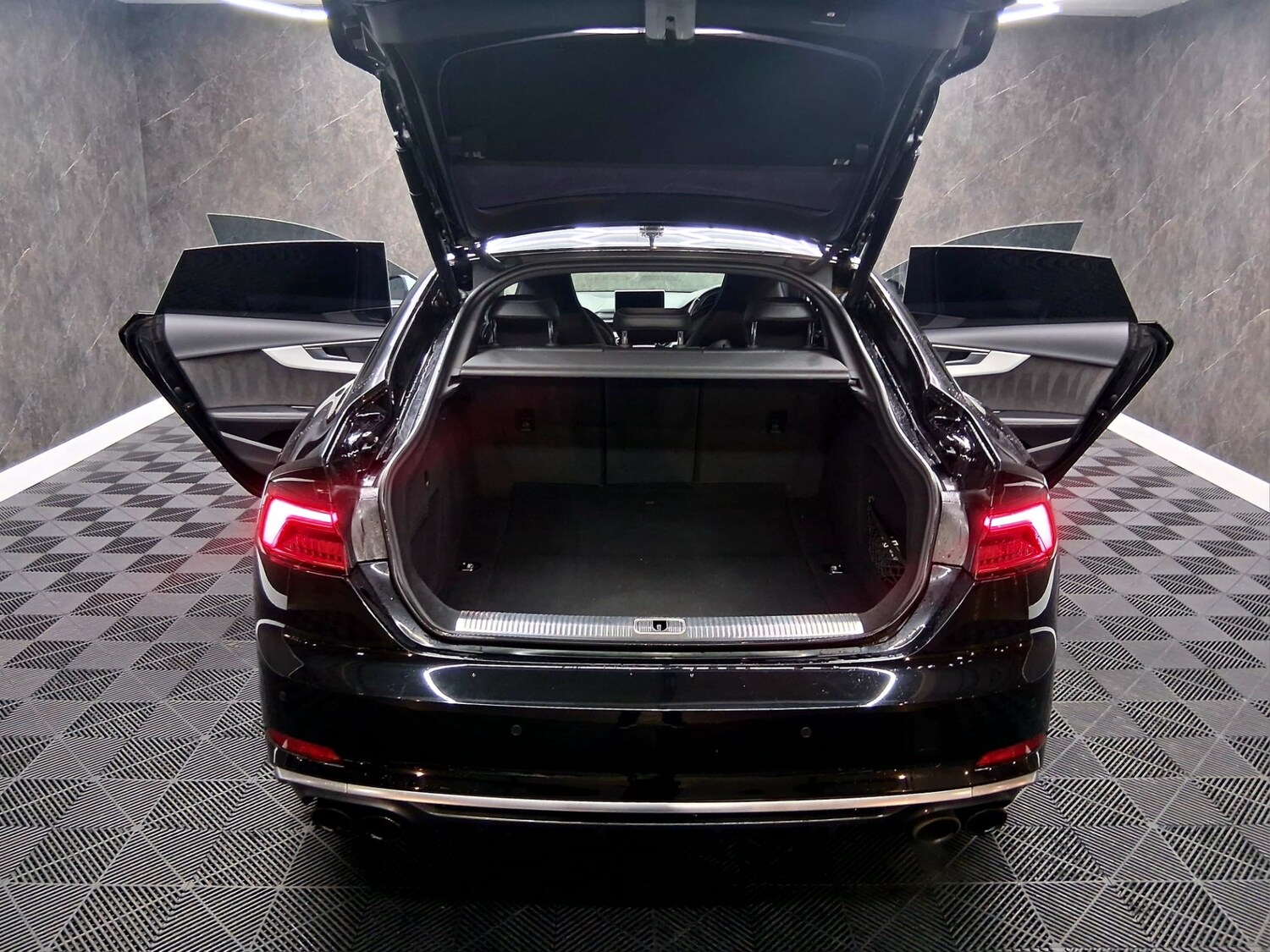 Used Audi A5 2017 for sale - 77476952: Photo 11