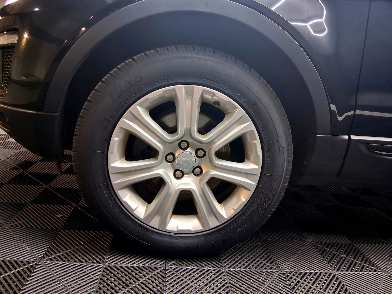 Used Land Rover Range Rover Evoque 2018 for sale - 77137530: Photo 15